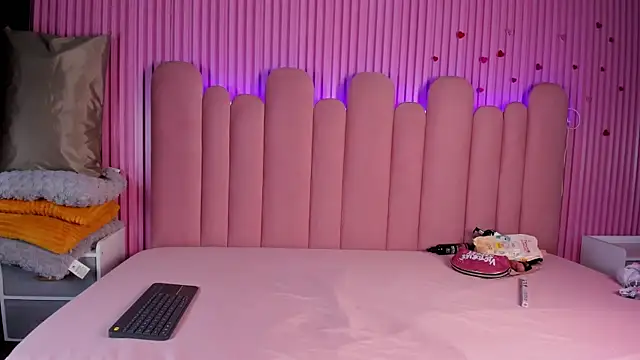 AgataDoll online show from 09/18/25, 08:55