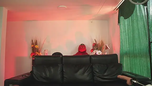 Snapshot of bonniie_98_ chatting on 10/29/25, 08:54 bonniie 98 online show from 10/29/25, 08:54