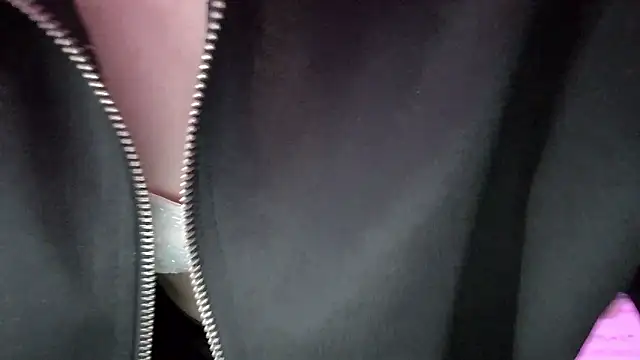 Snapshot of egsr_ chatting on 09/13/25, 08:25 egsr  online show from 09/13/25, 08:25