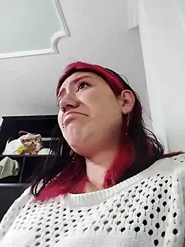 Cerecitaa02  online show from 09/13/25, 12:05