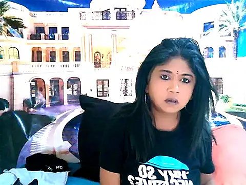 IndianPleasurez1 online show from 10/07/25, 04:31