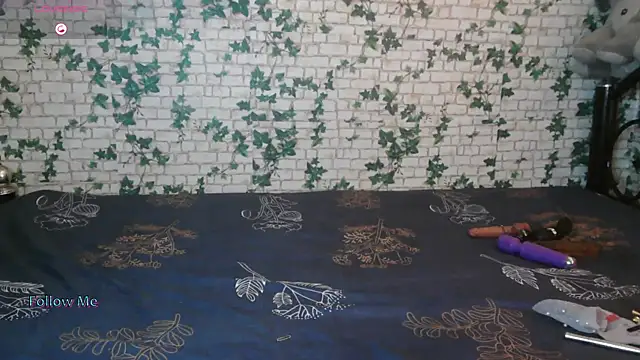 Trishna love online show from 11/20/25, 02:12