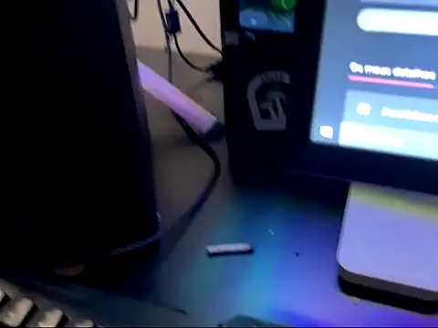 bigrosa21cm online show from 10/24/25, 10:17