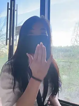 AiBanana online show from 11/12/25, 08:48