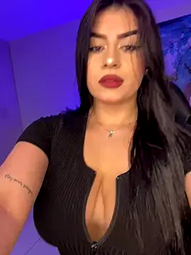 Snapshot of Kariina__69 chatting on 10/01/25, 03:34 Kariina 69 online show from 10/01/25, 03:34