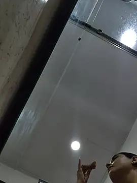 Rosa Warreen  online show from 10/25/25, 12:23