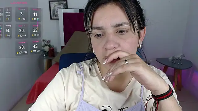 Snapshot of Isa-lox chatting on 11/05/25, 09:26 Isa-lox online show from 11/05/25, 09:26