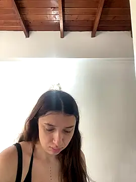 Snapshot of Mia__Gray chatting on 10/03/25, 03:42 Mia Gray online show from 10/03/25, 03:42