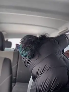 Snapshot of MeekyRich chatting on 11/11/25, 05:07 MeekyRich online show from 11/11/25, 05:07