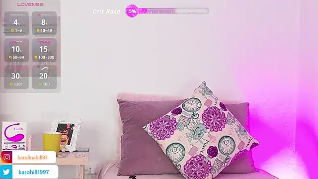 Snapshot of caro_hill chatting on 11/13/25, 01:37 caro hill online show from 11/13/25, 01:37