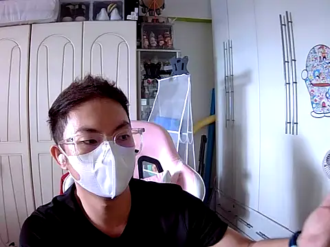 Snapshot of sky69fatfat chatting on 10/23/25, 07:51 sky69fatfat online show from 10/23/25, 07:51