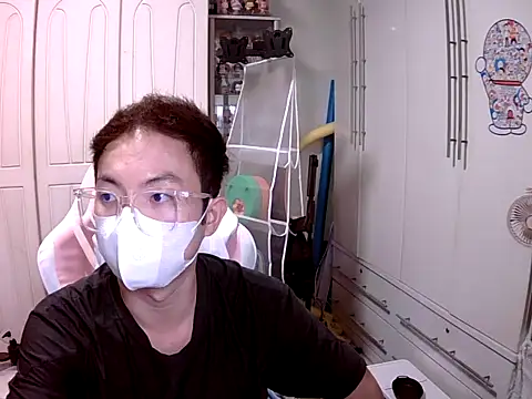 Snapshot of sky69fatfat chatting on 10/29/25, 02:41 sky69fatfat online show from 10/29/25, 02:41