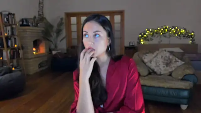 Snapshot of michi_souffl chatting on 11/23/25, 12:38 michi souffl online show from 11/23/25, 12:38