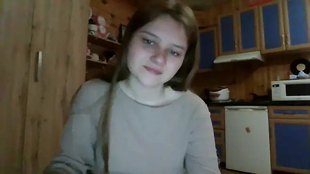 Snapshot of Little_shygirl chatting on 09/18/25, 03:41 Little shygirl online show from 09/18/25, 03:41