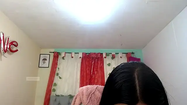 vale miel online show from 09/23/25, 06:11