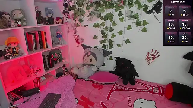 Snapshot of sarahminage_ chatting on 11/20/25, 06:40 sarahminage online show from 11/20/25, 06:40