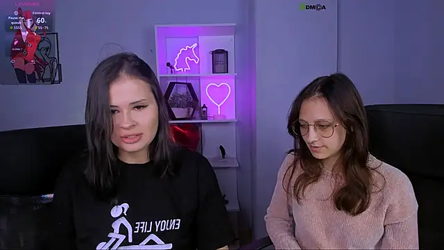 jeren smile online show from 11/18/25, 09:19