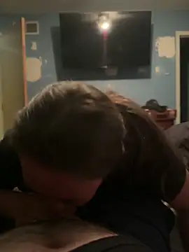 Snapshot of weready79 chatting on 10/09/25, 11:36 weready79 online show from 10/09/25, 11:36