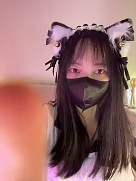 love-uiui online show from 10/23/25, 12:26