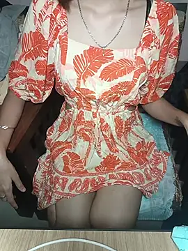 Isha Sax online show from 10/24/25, 07:32