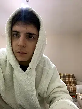 Snapshot of Emre_efe chatting on 11/01/25, 11:18 Emre efe online show from 11/01/25, 11:18