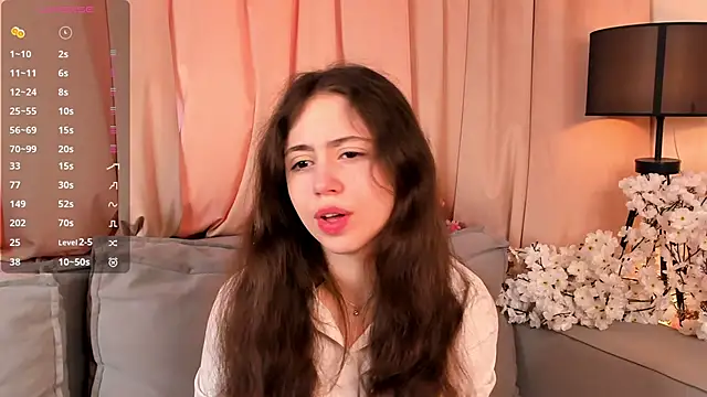 JulianaChapel online show from 09/09/25, 08:25