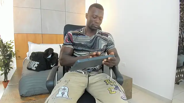 MarcusBlack  online show from 09/11/25, 11:43