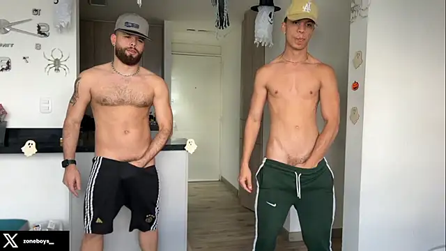 Snapshot of zoneboys chatting on 10/08/25, 09:23 zoneboys online show from 10/08/25, 09:23