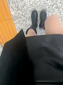 xiaoyuan01 online show from 09/25/25, 02:15