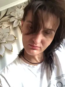 NikaSwan2831 online show from 10/27/25, 10:08