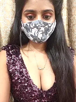 Snapshot of Aanya_hotty chatting on 09/11/25, 05:57 Aanya hotty online show from 09/11/25, 05:57