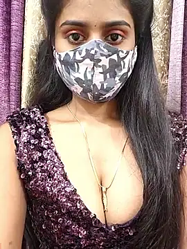 Snapshot of Aanya_hotty chatting on 09/20/25, 04:52 Aanya hotty online show from 09/20/25, 04:52
