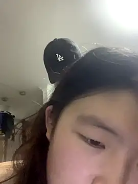 Hui521 online show from 10/24/25, 04:36