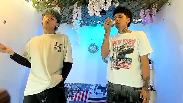 Bastian boyshot77 online show from 11/08/25, 07:12