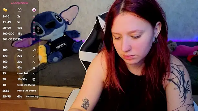 Mini Lady1 online show from 11/16/25, 07:36