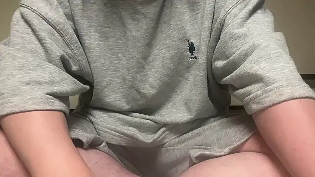 Yuta20002 online show from 11/11/25, 05:02