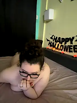 HaleyAyush online show from 10/26/25, 05:19