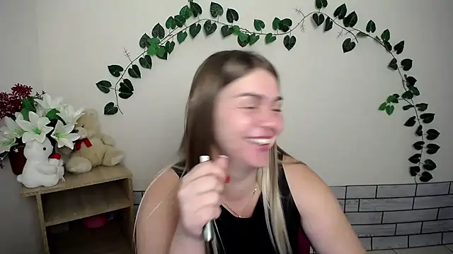 Magic Katarina  online show from 09/22/25, 06:59