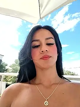 Snapshot of Juliana_Xander chatting on 09/10/25, 02:17 Juliana Xander online show from 09/10/25, 02:17