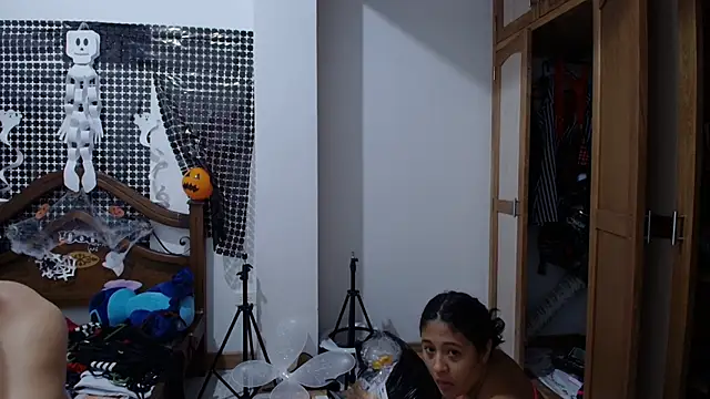 Aria Arthur online show from 11/02/25, 12:51