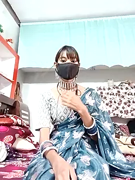 Snapshot of HOT_SHRII chatting on 10/16/25, 11:33 HOT SHRII online show from 10/16/25, 11:33