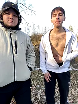 Snapshot of elliot_scott chatting on 10/19/25, 09:32 elliot scott online show from 10/19/25, 09:32