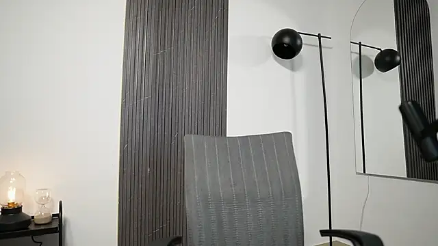 AxelVilla  online show from 09/24/25, 08:01