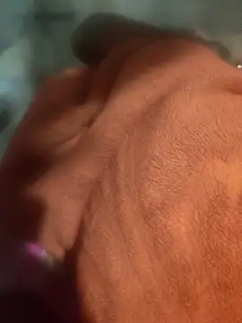 Snapshot of sshrichandra chatting on 11/14/25, 10:18 sshrichandra online show from 11/14/25, 10:18