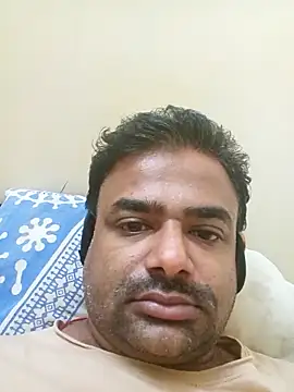 Snapshot of sree4143 chatting on 10/10/25, 07:57 sree4143 online show from 10/10/25, 07:57