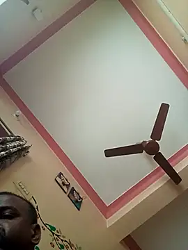 Snapshot of sree4143 chatting on 11/17/25, 09:48 sree4143 online show from 11/17/25, 09:48