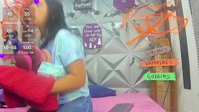 Snapshot of GreciaFox1 chatting on 10/29/25, 10:39 GreciaFox1 online show from 10/29/25, 10:39