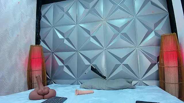 Snapshot of GreciaFox1 chatting on 11/12/25, 11:21 GreciaFox1 online show from 11/12/25, 11:21