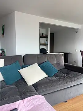 Snapshot of Nova_Gabriela chatting on 11/12/25, 03:01 Nova Gabriela online show from 11/12/25, 03:01