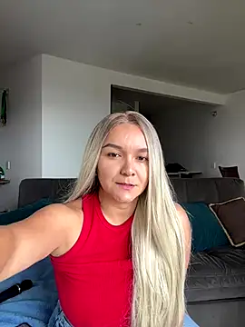 Snapshot of Nova_Gabriela chatting on 11/26/25, 02:40 Nova Gabriela online show from 11/26/25, 02:40